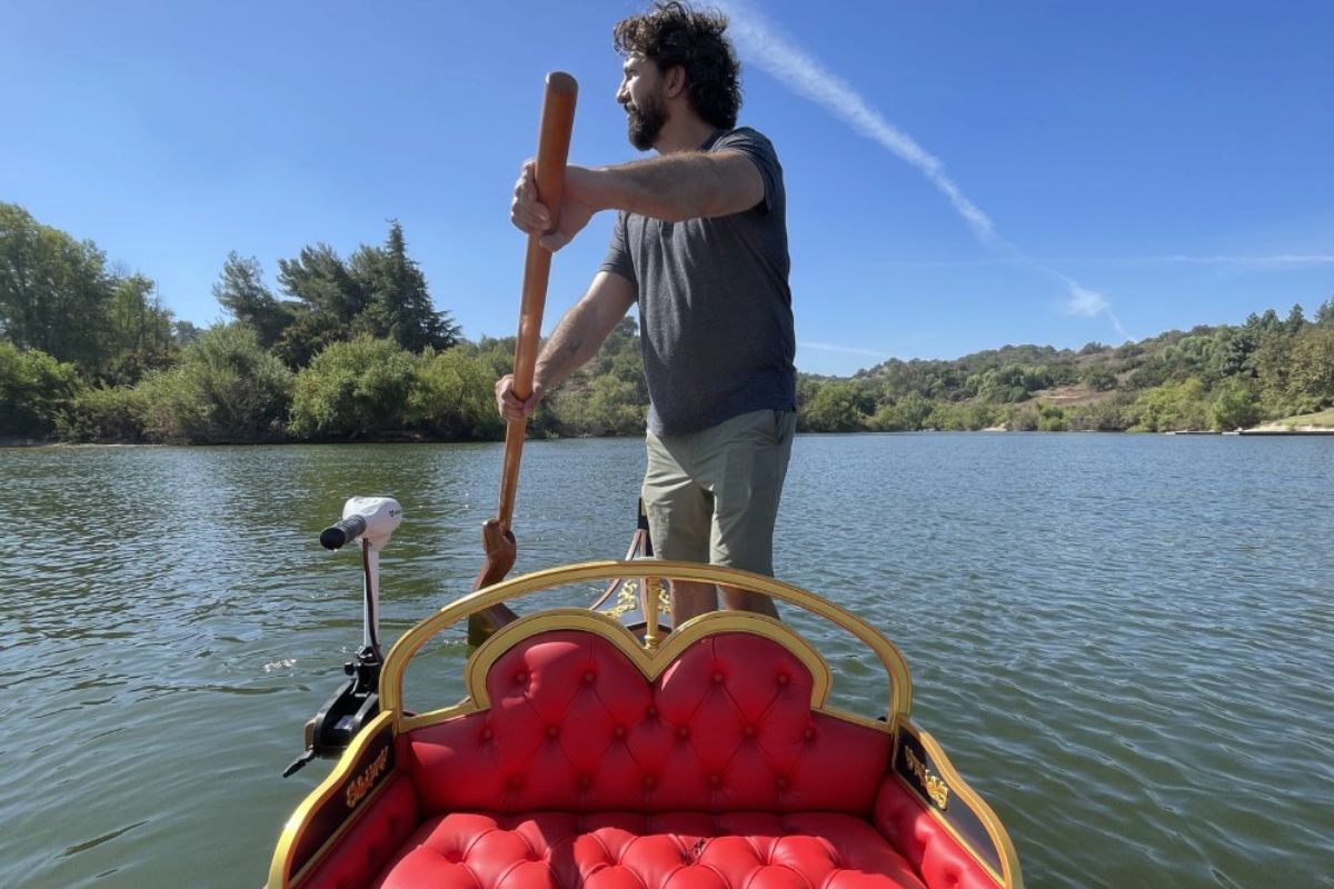 Learning to Row from Scratch: From Spinning in Circles to Mastering the Water