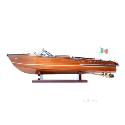 Aquarama Medium Italy Speedboat Model