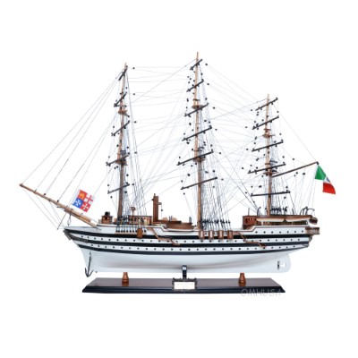 Amerigo Vespucci Painted Admiral Line