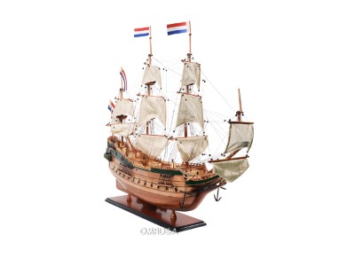 Batavia Ship Model Admiral Line