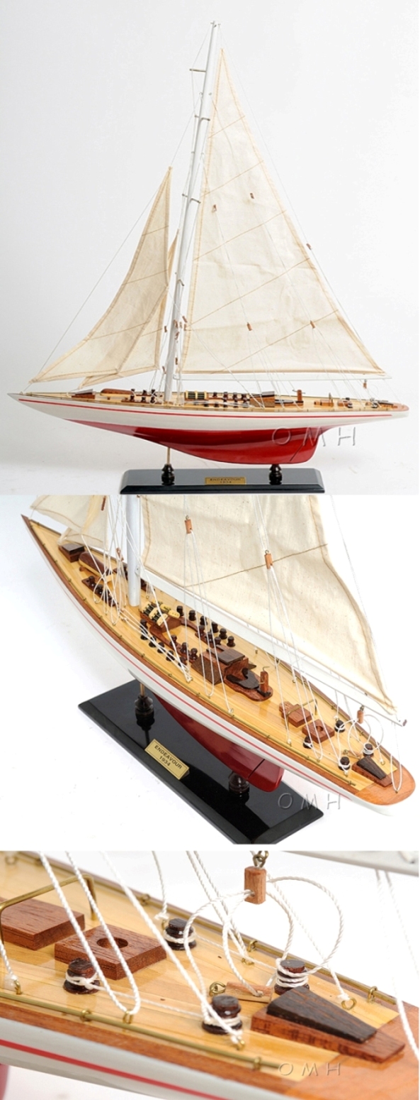 Y104 Endeavour Painted Large Sailboat Schooner Yacht Model 