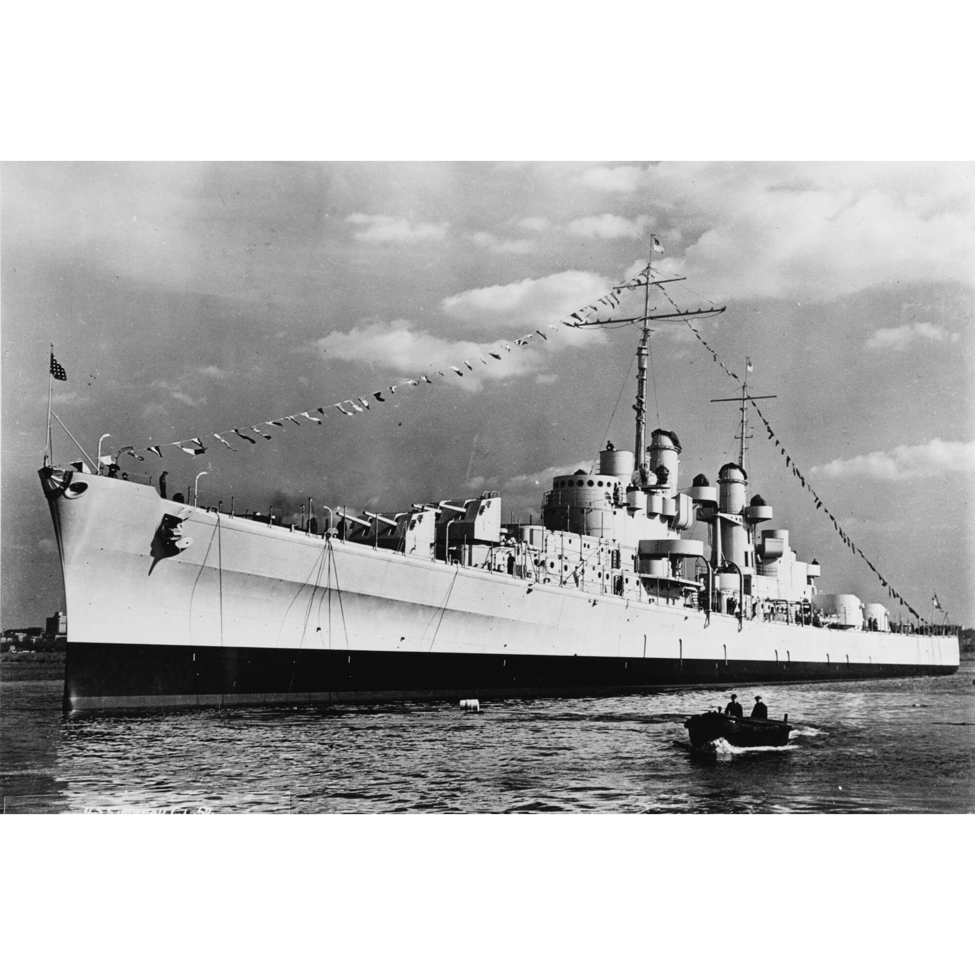 CM051 USS Juneau (CL-52) Medium 