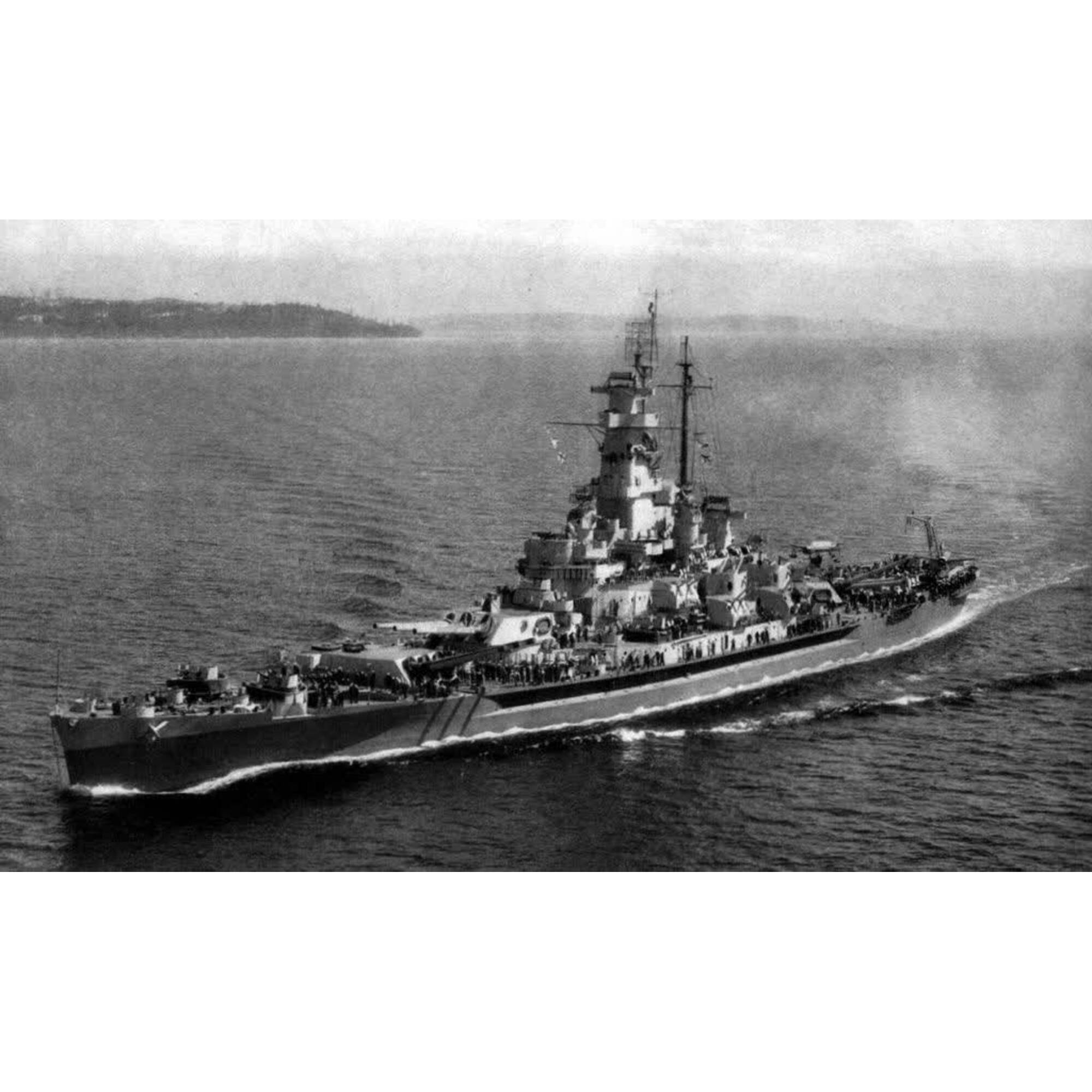 CM095 USS Massachusetts (BB-59) Large 