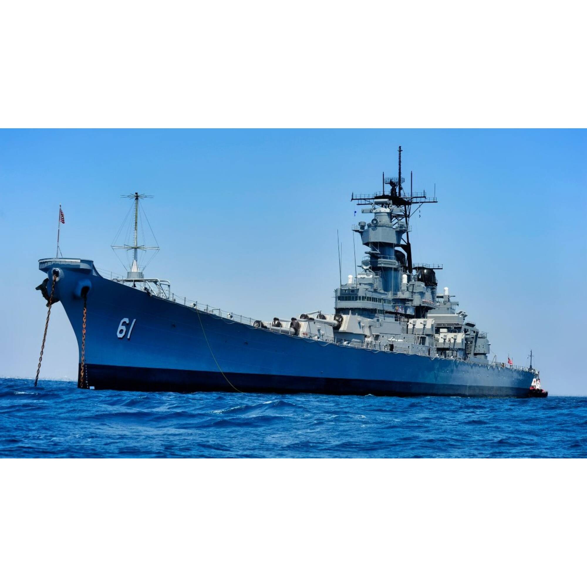 CM104 USS Iowa (BB-61) Large 