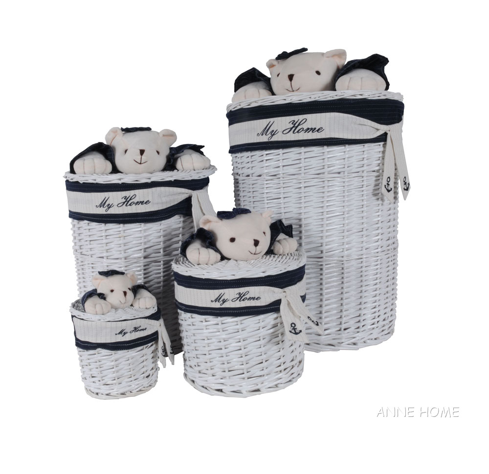 AB016 Anne Home - Set of 4 Oval Willow Baskets With Bear Design ab016-anne-home-set-of-4-oval-willow-baskets-with-bear-design-l01.jpg