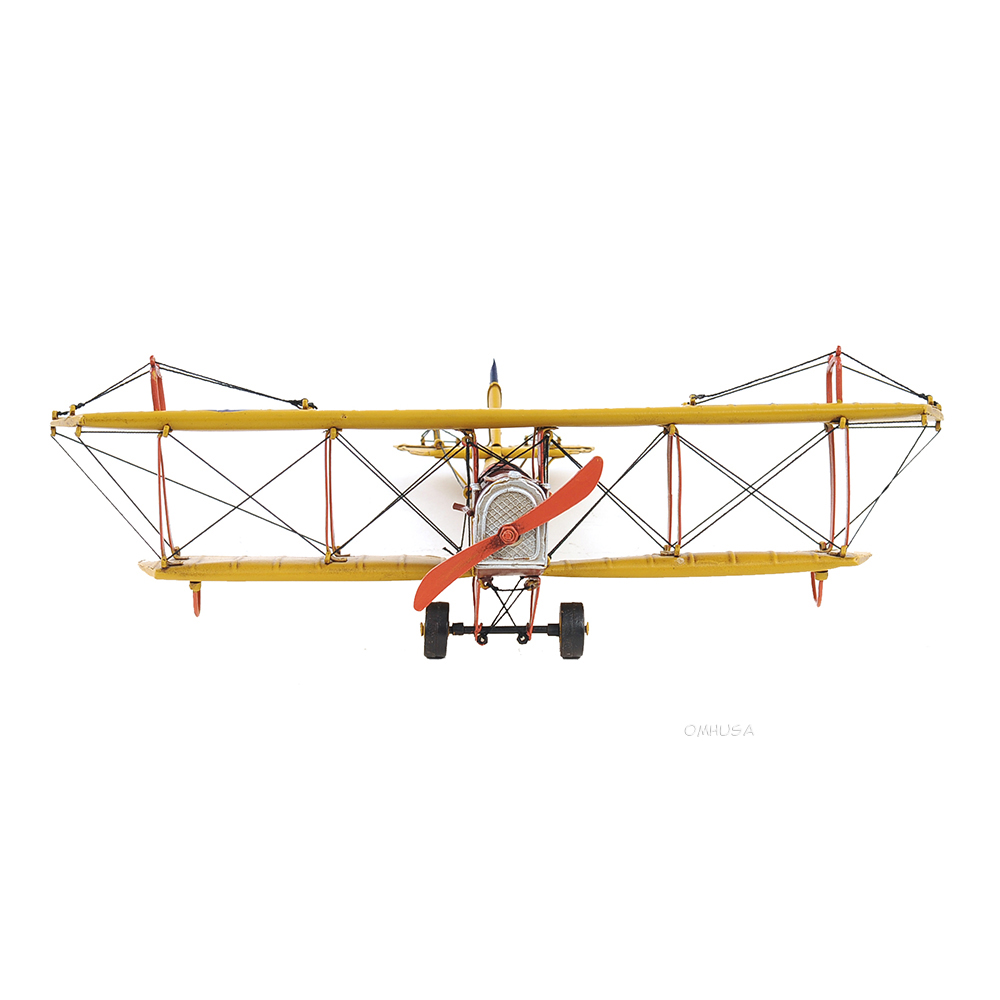 AJ015 1918 Yellow Curtiss JN-4 1:24 aj015-1918-yellow-curtiss-jn4-124-l01.jpg