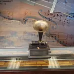 AJ114 1901 Edison Standard Model A New Style Phonograph 1901 Edison Standard Model A New Style Phonograph for Display aj114-1901-edison-standard-model-a-new-style-phonograph-displayonly-l06060526.jpg