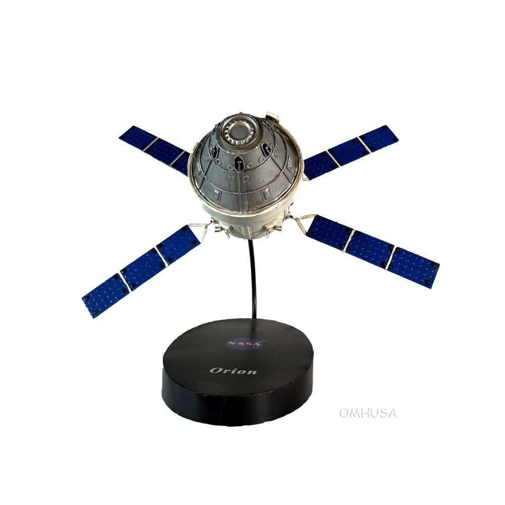 AJ125 Orion Space Capsule with Solar Display Model aj125-orion-space-capsule-with-solar-display-model-l01.jpg