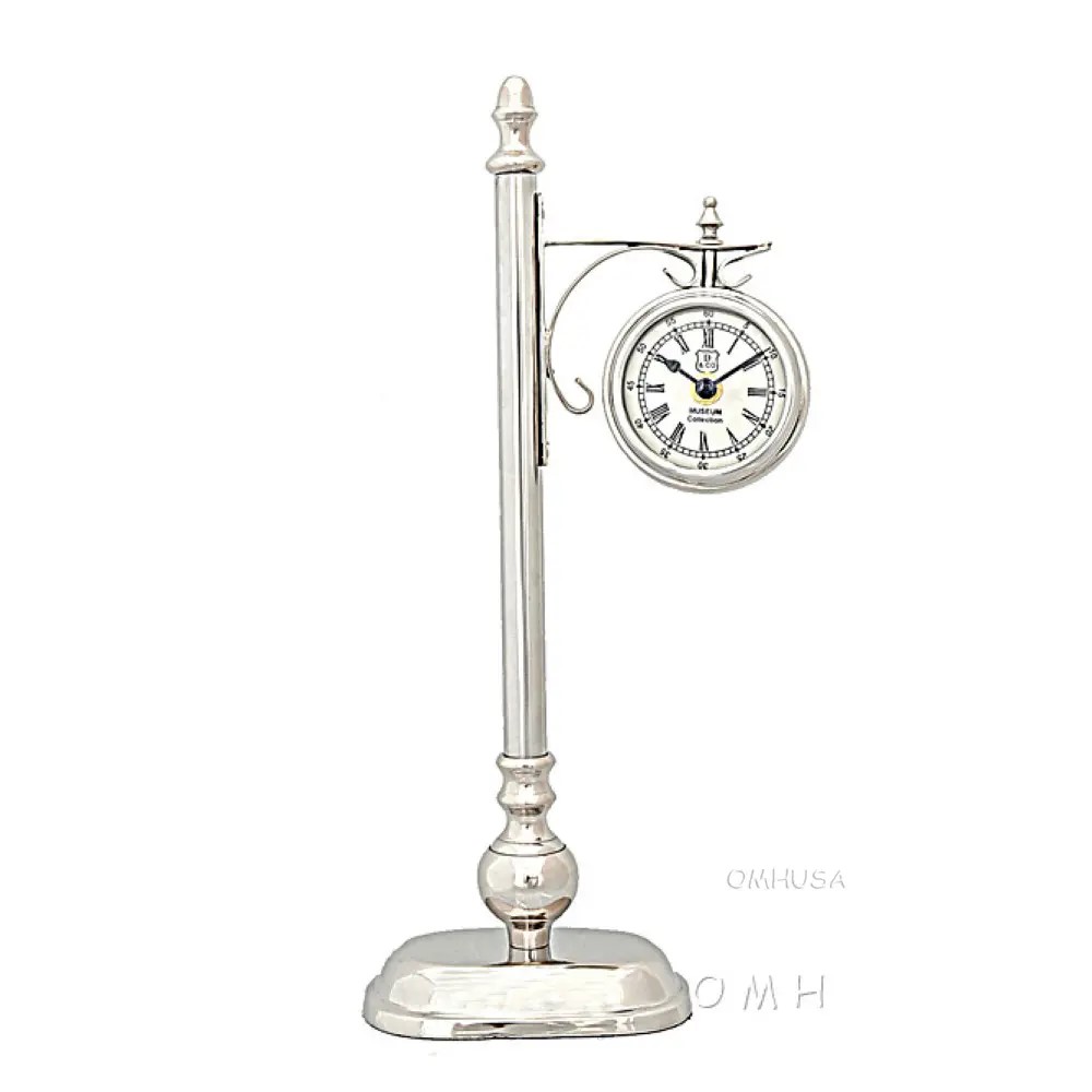 AK001 Brass/ Alum. Lamp Post Clock One Sided AK001-BRASS-ALUM-LAMP-POST-CLOCK-ONE-SIDED-L01.WEBP