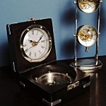 AK006 Brass Compass & Clock W/Wooden Case 