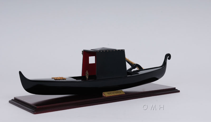 B047 VENETIAN GONDOLA SM b047-venetian-gondola-sm-l01.jpg