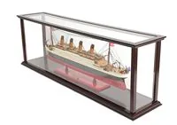 C012A RMS Titanic Large with Display Case c012a-rms-titanic-large-with-display-case-l02.jpg