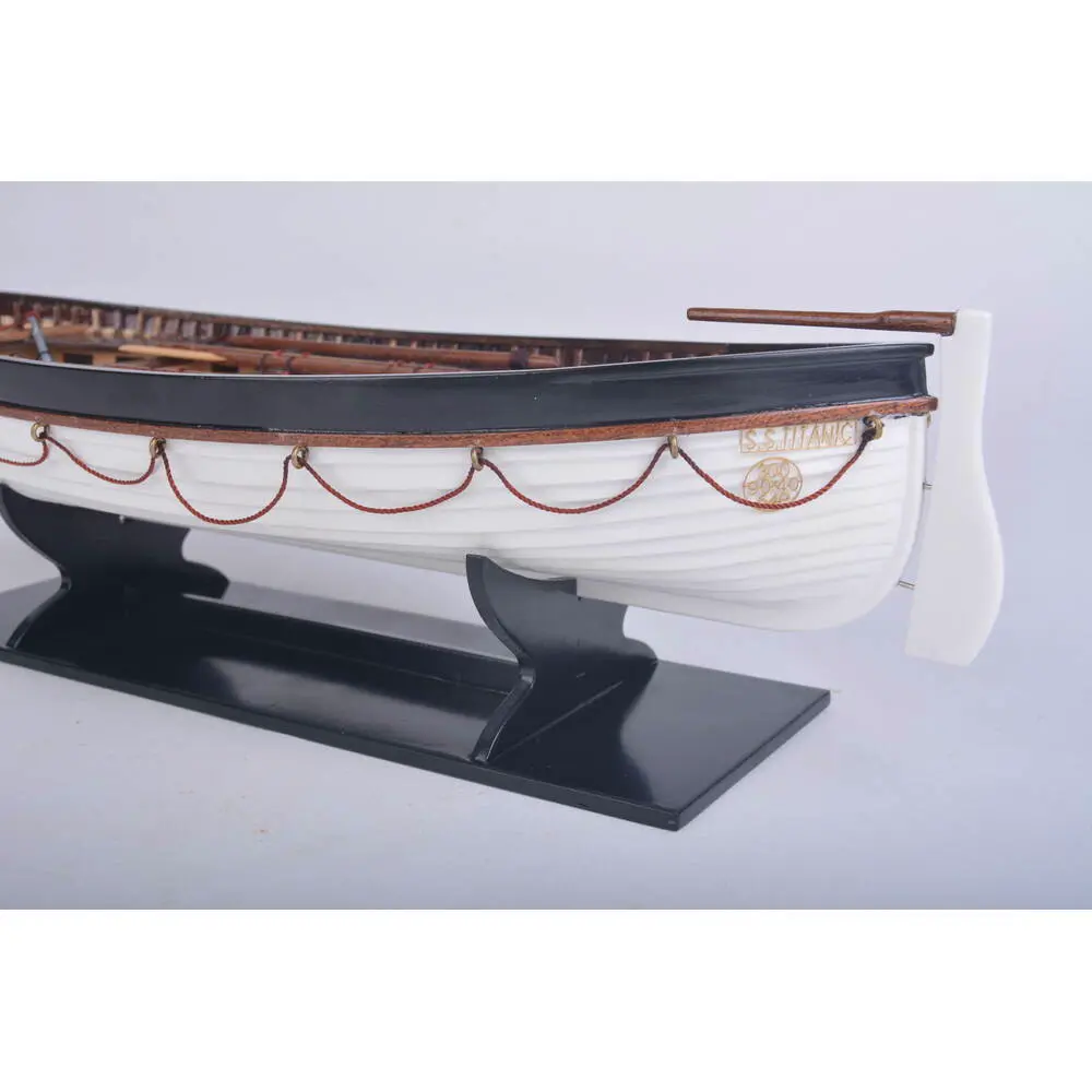 C128 RMS Titanic's Lifeboat Model c128-rms-titanics-lifeboat-model-l21.JPG