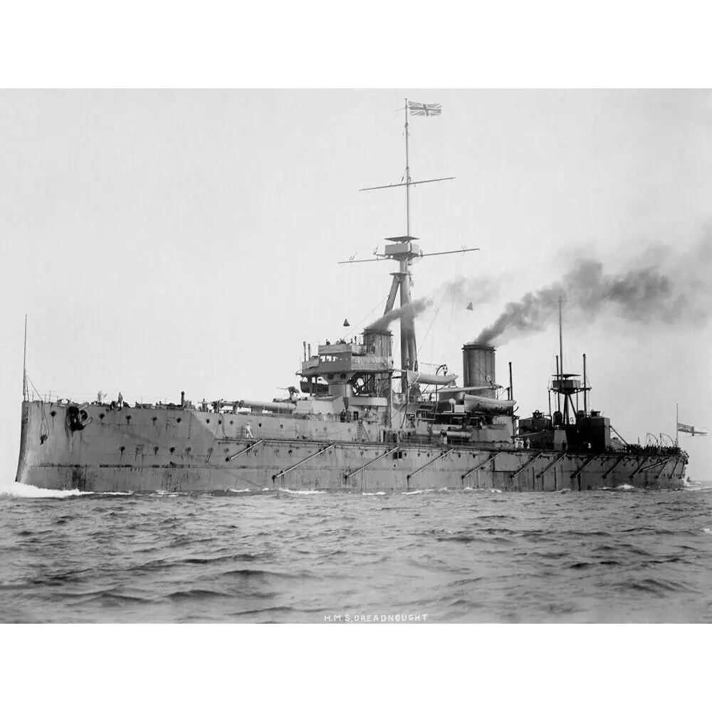 CM026 HMS Dreadnought Medium CM026-HMS-DREADNOUGHT-MEDIUM-L01.WEBP