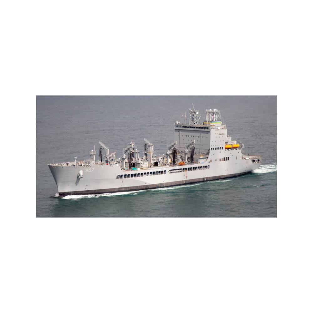 CM072 Fleet Oiler Large cm072-fleet-oiler-large-l01.jpg