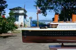 CM126 USCGC Dallas WHEC-716 30 Inches L Ship Model c126-titanic-painted-xxl-exclusive-edition-cruiseship-model-l11.jpg