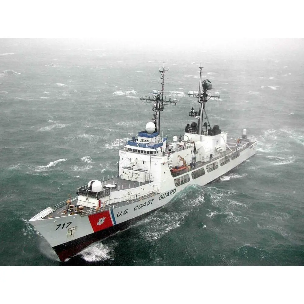 CM127 USCGC Mellon WHEC-717 30 Inches L Ship Model CM126-USCGC-DALLAS-WHEC716-30-INCHES-L-SHIP-MODEL-L01.WEBP