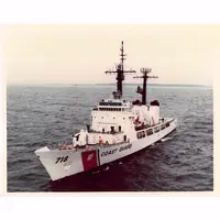 CM128 USCGC Chase WHEC-718 30 Inches L Ship Model cm128-uscgc-chase-whec718-30-inches-l-ship-model-l05.jpg