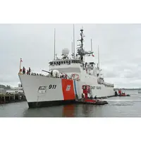 CM146 USCGC Forward WMEC-911 30 Inches L Ship Model cm145-uscgc-thetis-wmec910-30-inches-l-ship-model-L03.jpg