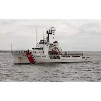 CM149 USCGC Reliance WMEC-615 30 Inches L Ship Model cm149-uscgc-reliance-wmec615-30-inches-l-ship-model-l04.jpg