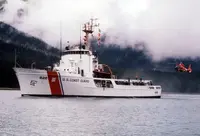 CM154 USCGC Resolute WMEC-620 30 Inches L Ship Model cm153-uscgc-confidence-wmec619-30-inches-l-ship-model-L05.jpg