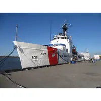 CM155 USCGC Valiant WMEC-621 30 Inches L Ship Model cm155-uscgc-valiant-wmec621-30-inches-l-ship-model-l04.jpg