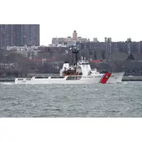 CM160 USCGC Dependable WMEC-626 30 Inches L Ship Model cm159-uscgc-venturous-wmec625-30-inches-l-ship-model-L02.jpg