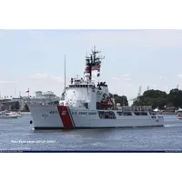 CM161 USCGC Vigorous WMEC-627 30 Inches L Ship Model cm161-uscgc-vigorous-wmec627-30-inches-l-ship-model-l02.jpg