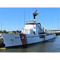 CM163 USCGC Decisive WMEC-629 30 Inches L Ship Model cm162-uscgc-durable-wmec628-30-inches-l-ship-model-L03.jpg