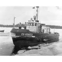 CM167 USCGC Swivel (WYTL-65603)  30 Inches L Ship Model cm166-uscgc-chock-wytl65602-30-inches-l-ship-model-L04.jpg