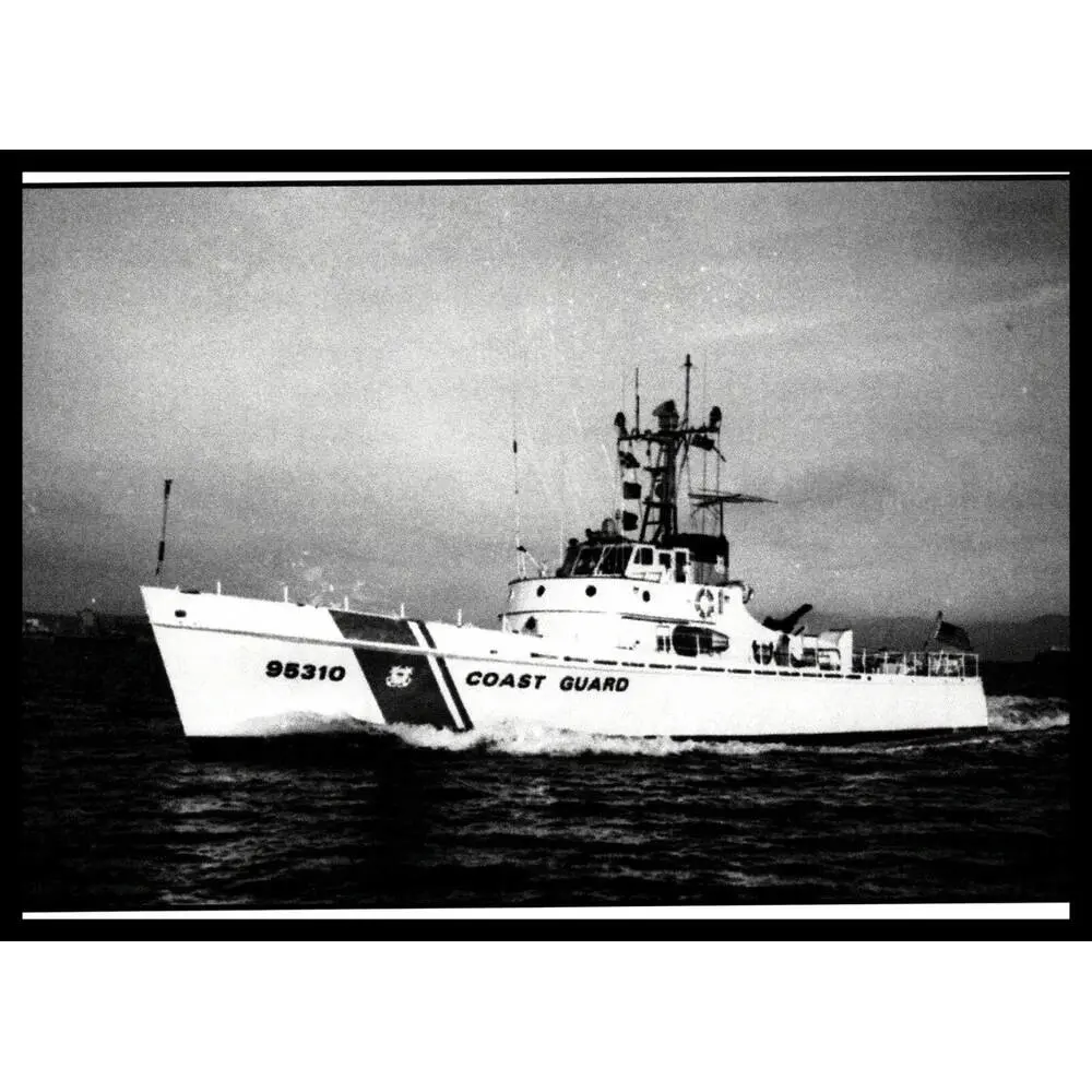 CM206 USCGC Cape Wash (WPB-95310) 30 Inches L Ship Model CM206-USCGC-CAPE-WASH-WPB95310-30-INCHES-L-SHIP-MODEL-L01.WEBP