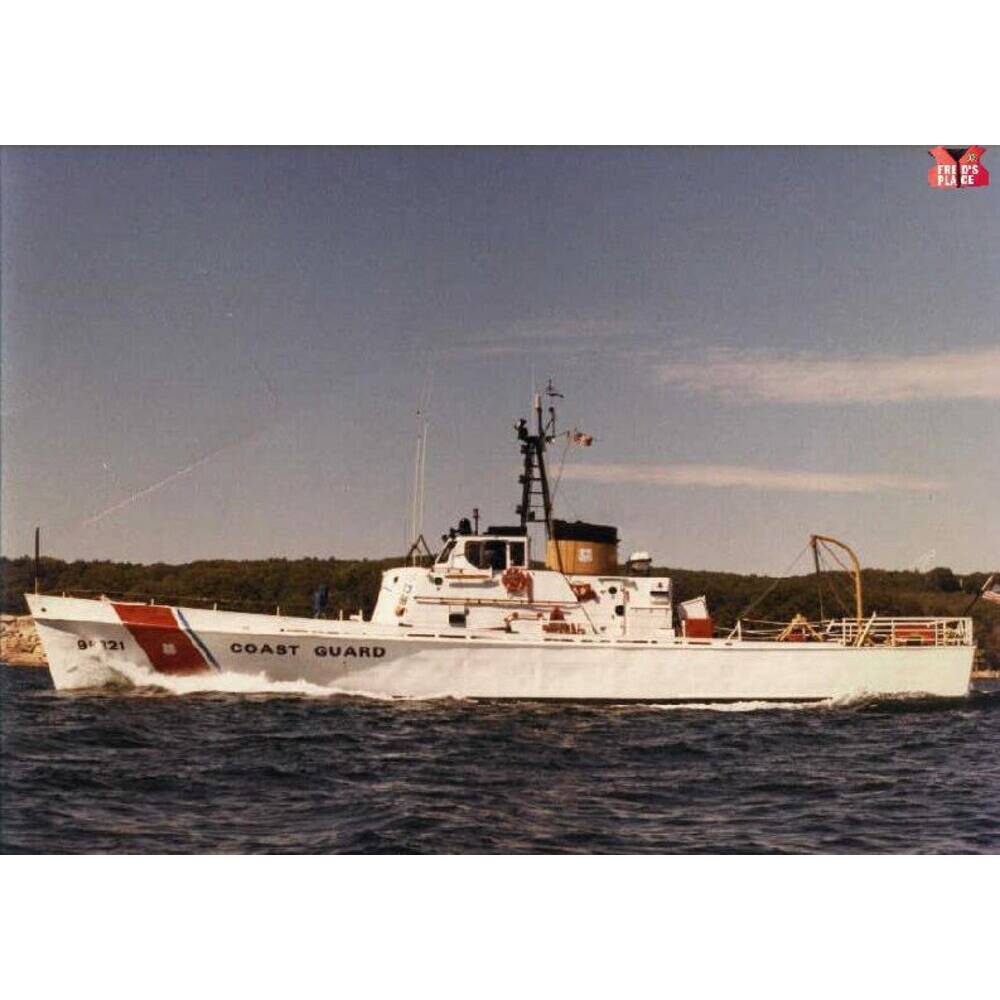 CM336 USCGC Cape Cross (WPB-95321) 36 Inches L Ship Model cm336-uscgc-cape-cross-wpb95321-36-inches-l-ship-model-L01.jpg