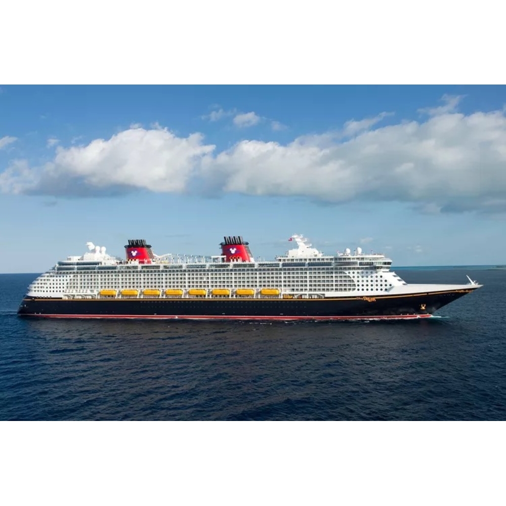 CM398 Disney Dream (Disney Cruise Line) 30 Inches Cruise Ship Model cm398-disney-dream-disney-cruise-line-30-inches-cruise-ship-model-l01.jpg
