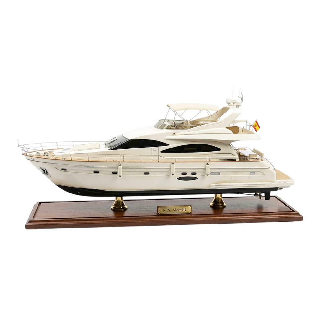 CM501 Spanish Astondoa 73 (Flybridge Series) 36 Inches Ship Model cm501-spanish-astondoa-73-flybridge-series-36-inches-ship-model-l0131072026.jpg