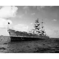 CM581 Germany Prinz Eugen (IX 300) Admiral Hipper-Class Heavy Cruiser 36 Inches Model cm581-germany-prinz-eugen-ix-300-admiral-hipperclass-heavy-cruiser-36-inches-model-l02.jpg