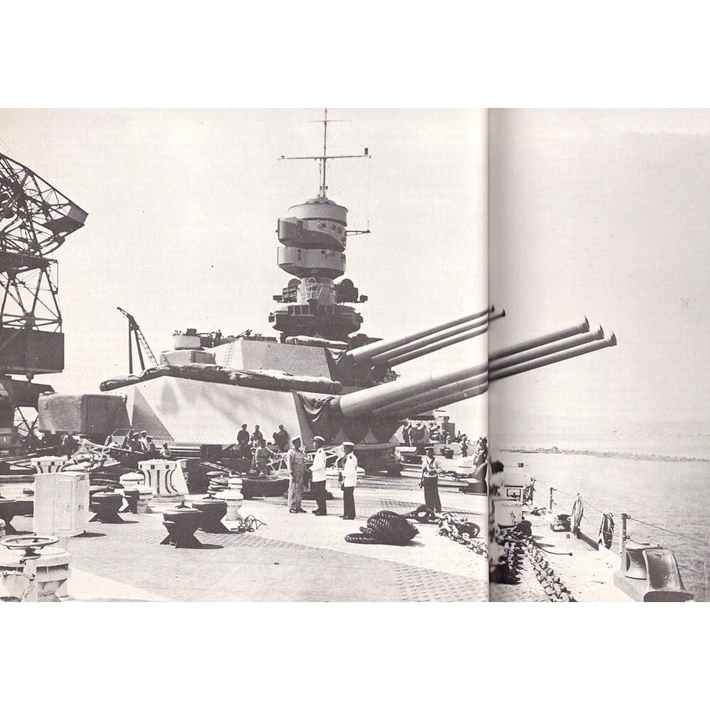 CM590 Italian Vittorio Veneto Littorio-Class (Pennant No. 550) 36 Inches Battleship Model CM590-ITALIAN-VITTORIO-VENETO-LITTORIOCLASS-PENNANT-NO-550-36-INCHES-BATTLESHIP-MODEL-L01.WEBP