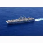 CM644 USS Iwo Jima (LHD-7) Amphibious Assault 30 Inches Ship Model cm644-uss-iwo-jima-lhd7-amphibious-assault-30-inches-ship-model-l07.jpg