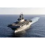 CM652 USS Boxer (LHD-4) Amphibious Assault 30 Inches Ship Model cm652-uss-boxer-lhd4-amphibious-assault-30-inches-ship-model-l05.jpg