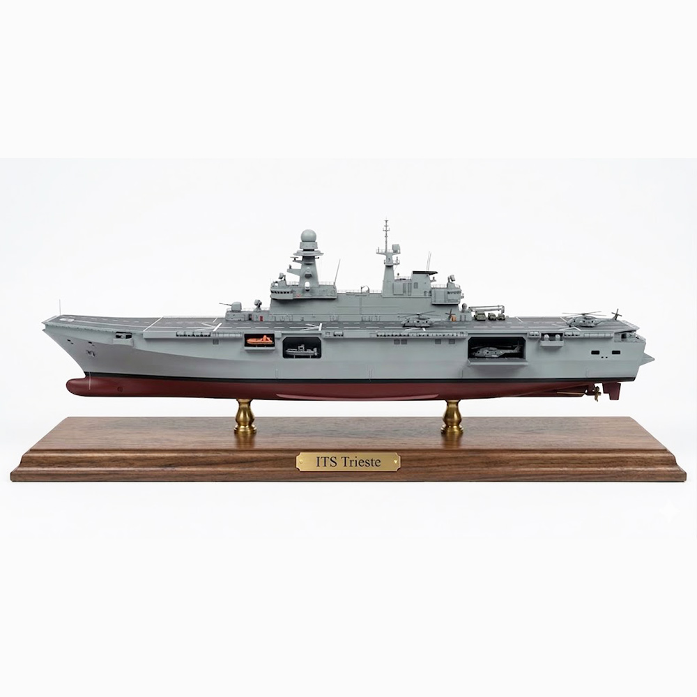 CM665 ITS Trieste (L9890) Amphibious Assault 30 Inches Ship Model cm665-its-trieste-l9890-amphibious-assault-30-inches-ship-model-l01.jpg