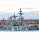 CM669 Spanish Navy SPS Álvaro de Bazán (F101) Álvaro de Bazán-class Frigate 30 Inches Model cm669-german-navy-fgs-sachsen-(f219)-f124-class-frigate-30-inches-model-l05.jpg