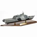 CM682 USS Freedom (LCS-1) Freedom-class Littoral Combat 30 Inches Ship Model cm682-uss-freedom-lcs1-freedomclass-littoral-combat-30-inches-ship-model-l04.jpg