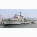 CM697 HMS Illustrious (R06) Aircraft Carrier 30 Inches Model cm697-hms-illustrious-r06-aircraft-carrier-30-inches-model-l06.jpg
