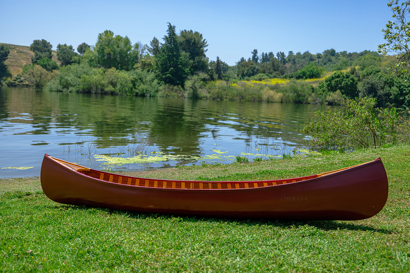 K019 Red Wooden Canoe 10ft With Ribs Curved Bow K019L01.JPG