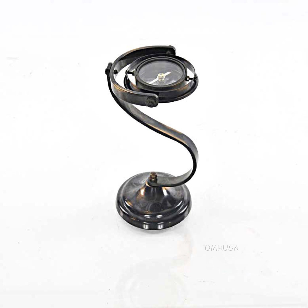 ND008 Gimbaled Compass on brass stand nd008-gimbaled-compass-on-brass-stand-l01.jpg