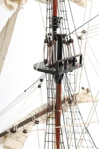 T018 The El Cazador Tall Ship Model Captain Line t018-the-el-cazador-tall-ship-model-l09.jpg