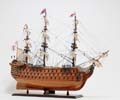 T033A HMS Victory Midsize With Display Case 