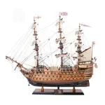 T033A HMS Victory Midsize With Display Case t033a-hms-victory-midsize-with-display-case-l02.jpg