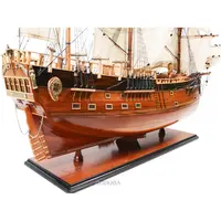 T094 HMS Endeavour Historic Ship Model Admiral Line t094-hms-endeavour-historic-ship-model-l02.jpg