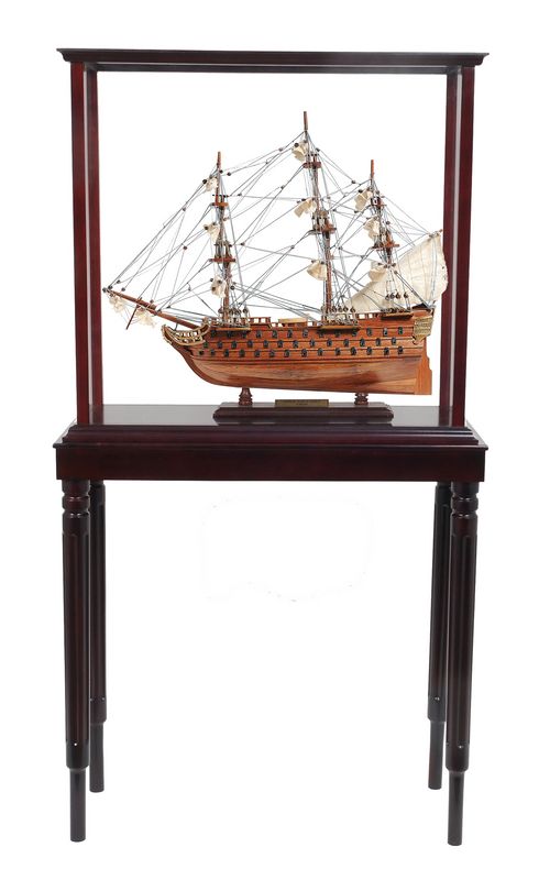 T175A HMS Victory Small with Display Case T175AL01.jpg