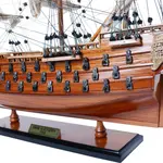 T175A HMS Victory Small with Display Case 